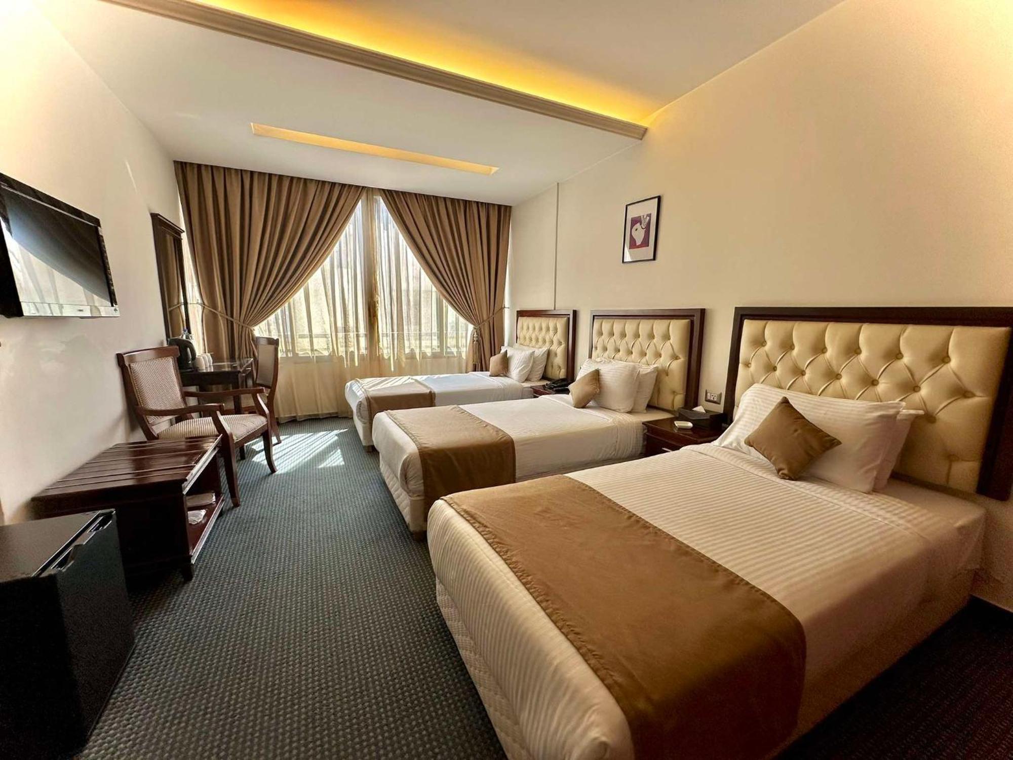 Midtown Hotel & Suites Bejrút Kültér fotó