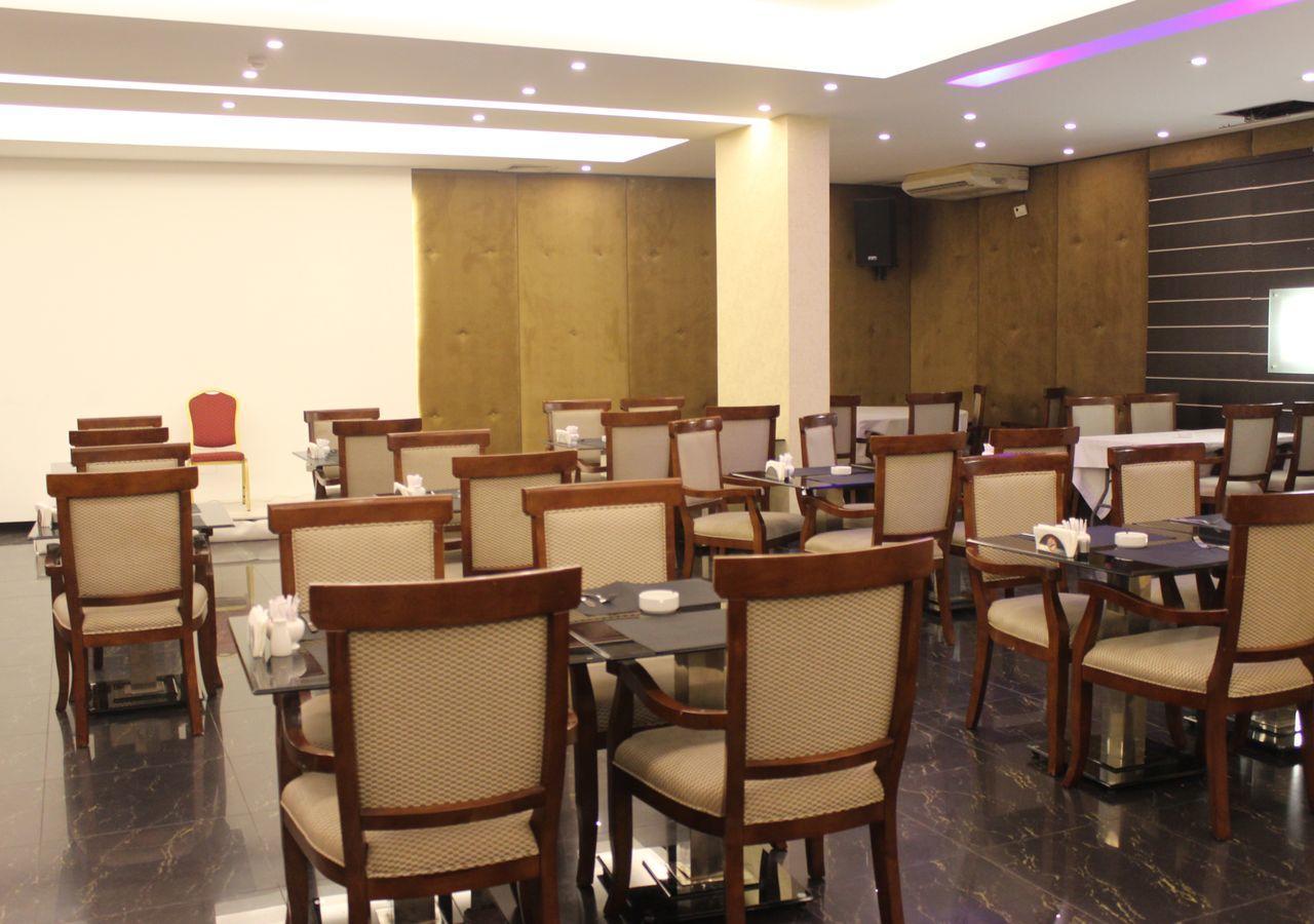 Midtown Hotel & Suites Bejrút Kültér fotó