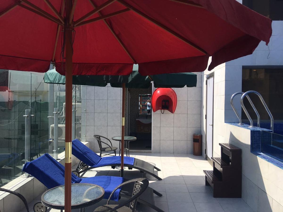 Midtown Hotel & Suites Bejrút Kültér fotó