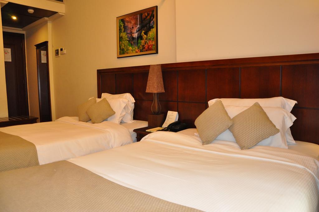 Midtown Hotel & Suites Bejrút Kültér fotó